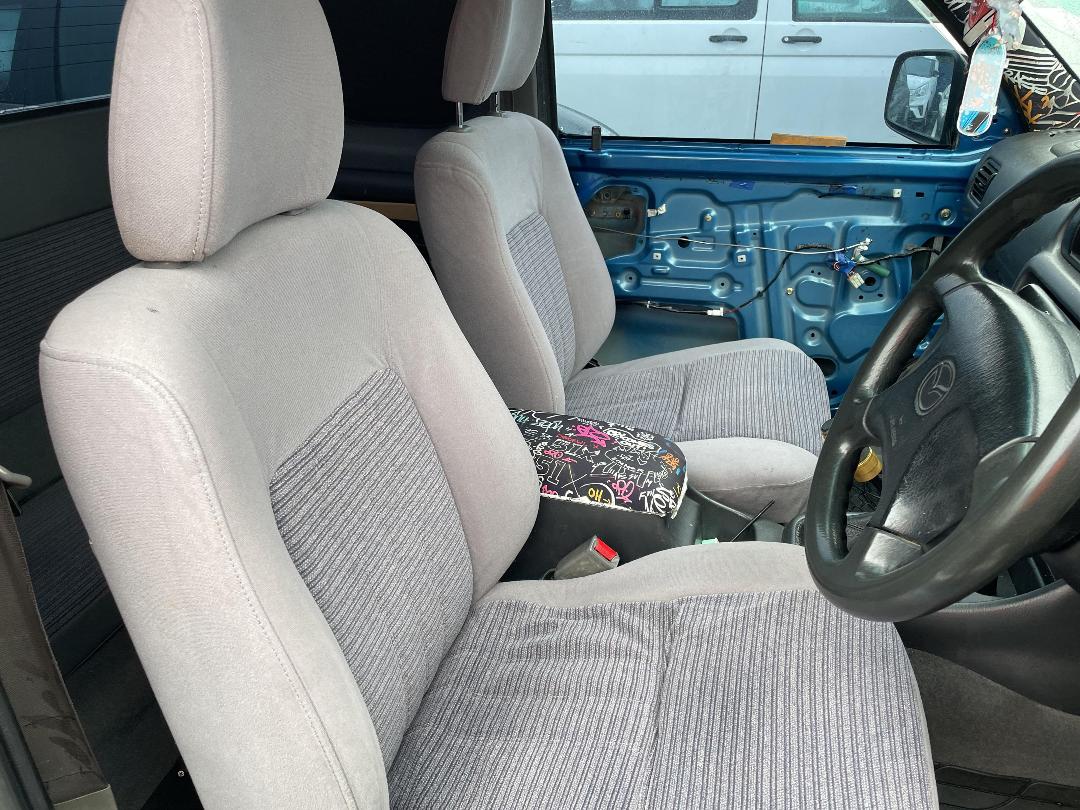 Photo '14' of Mazda Bounty CAB Plus W/S TD