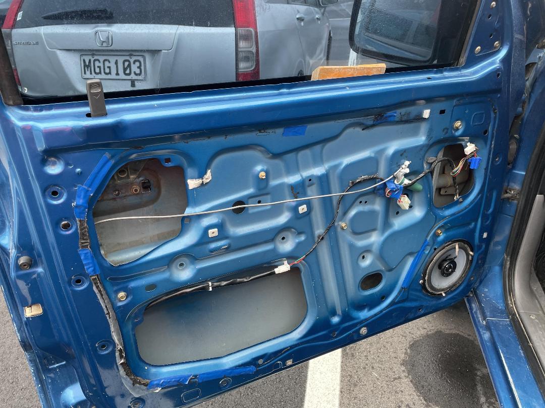 Photo '22' of Mazda Bounty CAB Plus W/S TD