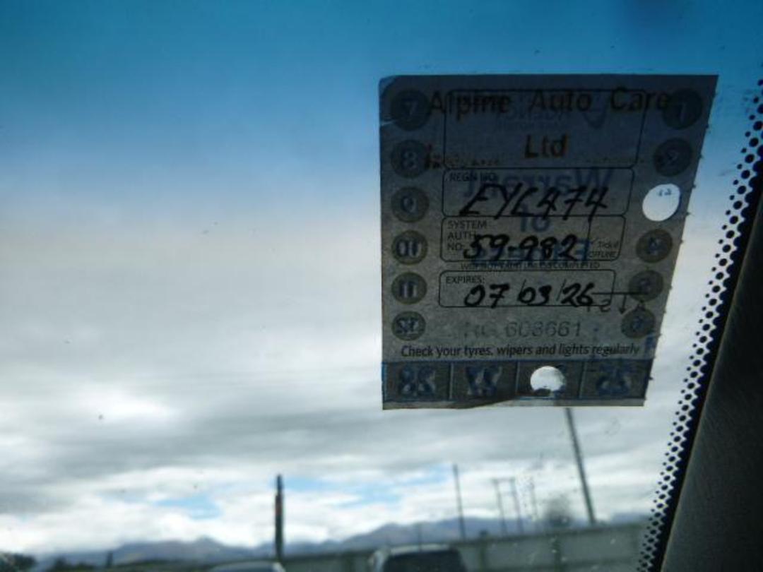 Photo '13' of Mazda Bounty DBL CAB W/S TD