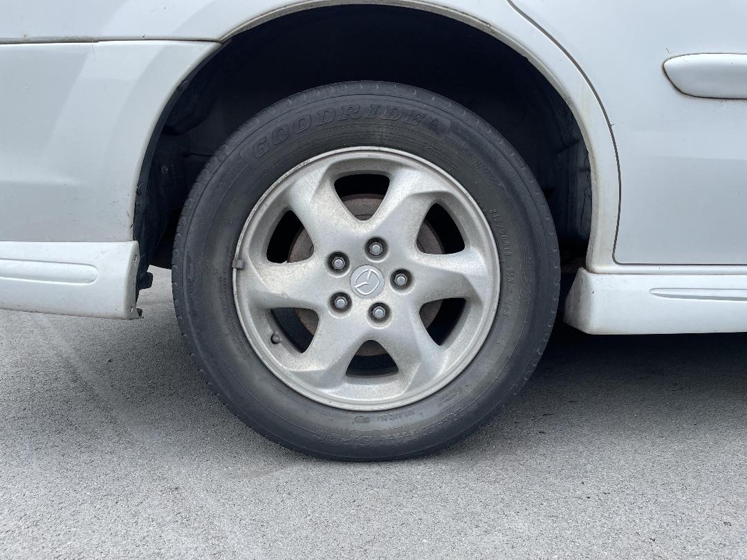 Photo '8' of Mazda Mpv2500