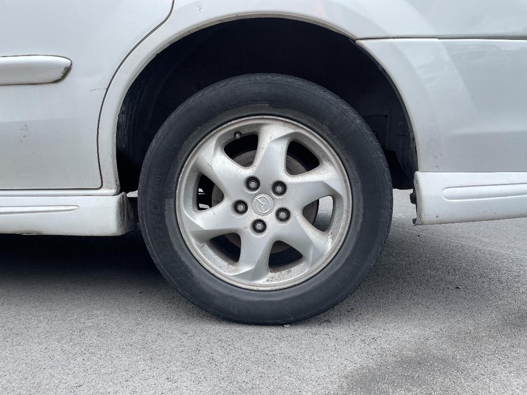 Photo '11' of Mazda Mpv2500