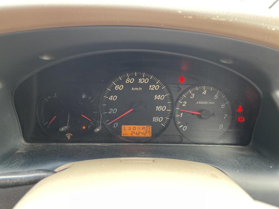 Photo '16' of Mazda Mpv2500