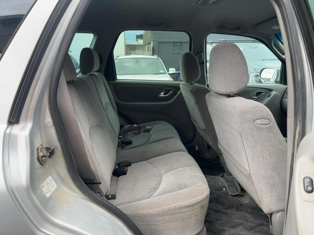 Photo '16' of Mazda Tribute