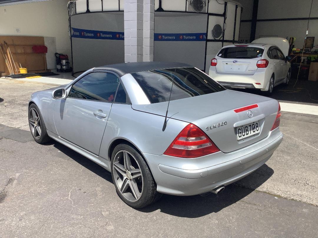 Photo '4' of Mercedes-Benz 320 Photo '4' of Mercedes-Benz 320