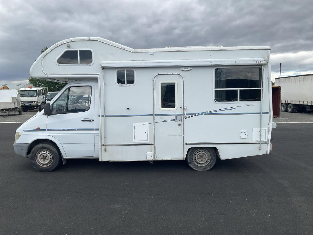 Photo '7' of Mercedes-Benz Sprinter 308CDI 3550 Chassis Motorhome