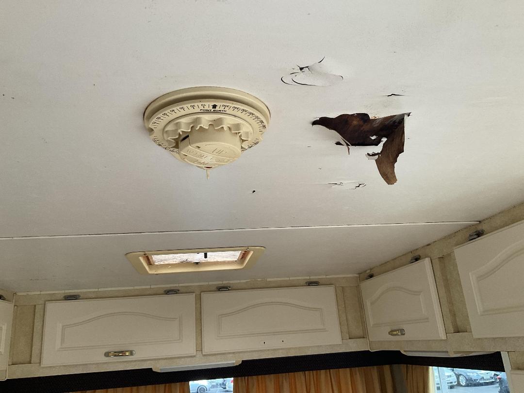 Photo '24' of Mercedes-Benz Sprinter 308CDI 3550 Chassis Motorhome