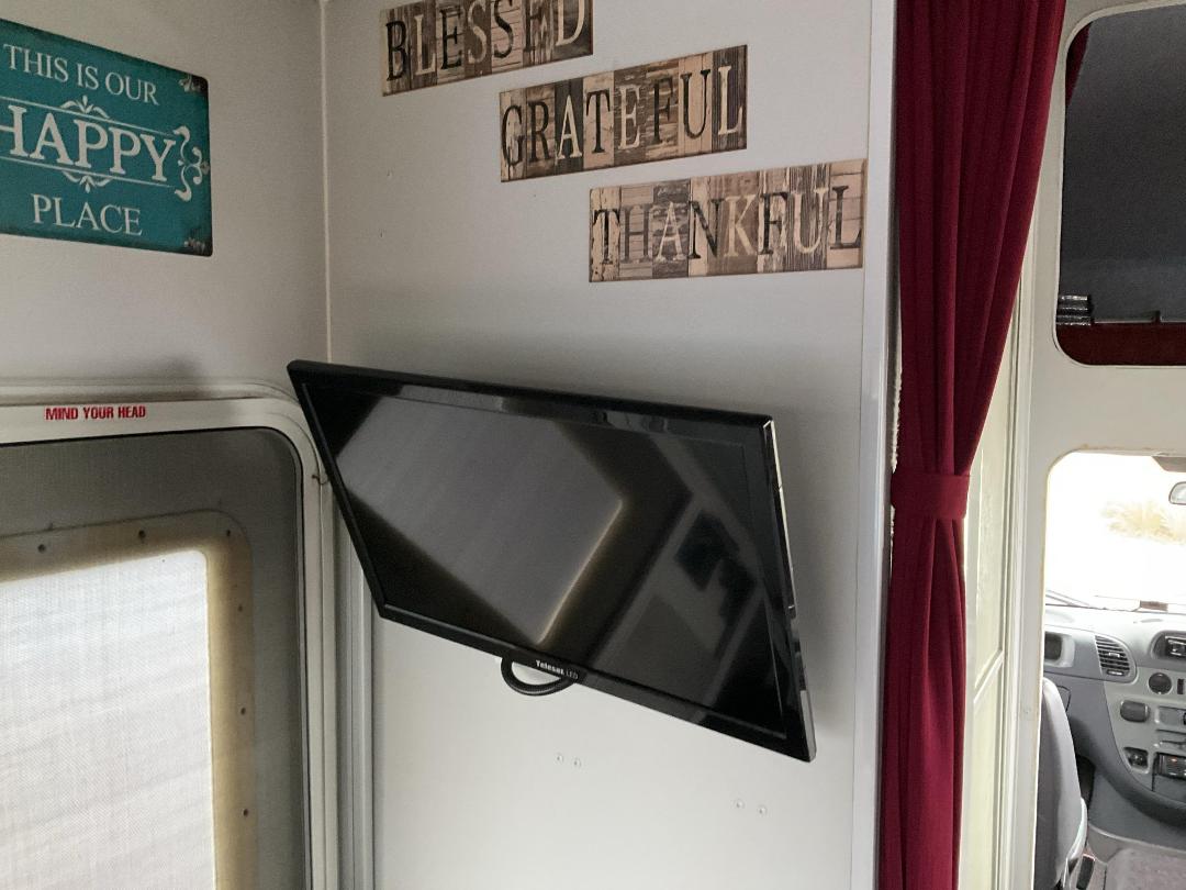 Photo '25' of Mercedes-Benz Sprinter 308CDI 3550 Chassis Motorhome