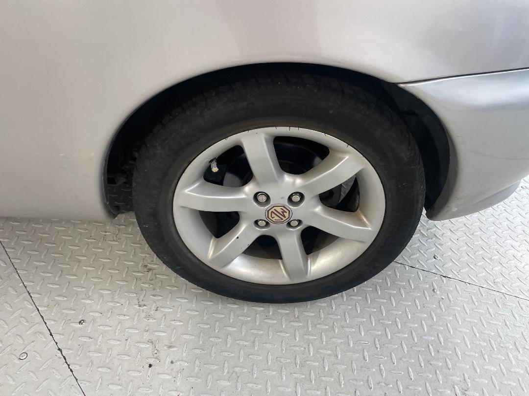 Photo '11' of MG MGF 1.8I Photo '11' of MG MGF 1.8I