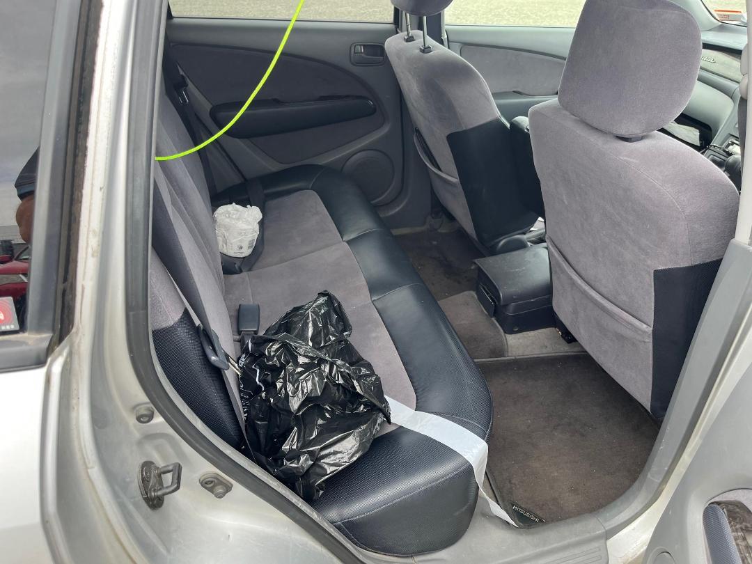 Photo '11' of Mitsubishi Airtrek