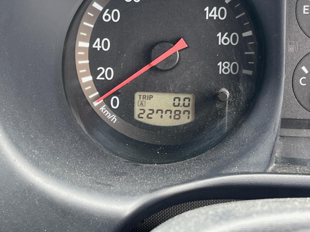 Photo '12' of Mitsubishi Airtrek