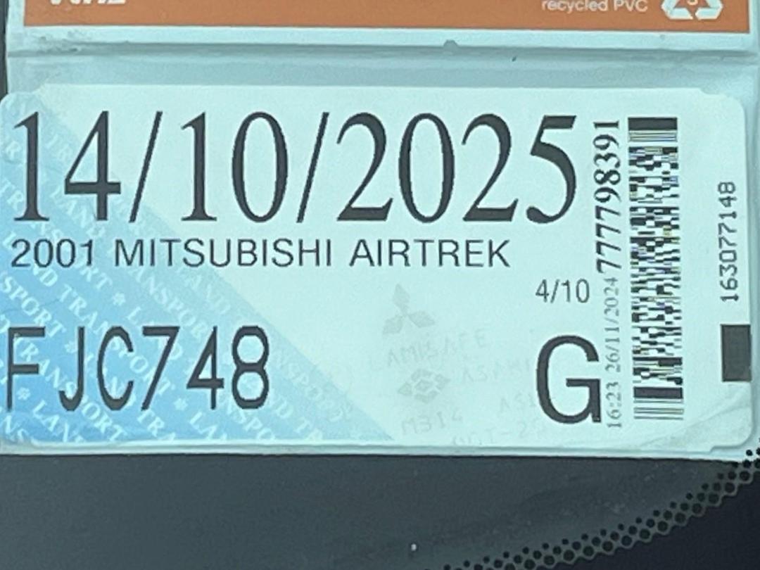 Photo '14' of Mitsubishi Airtrek