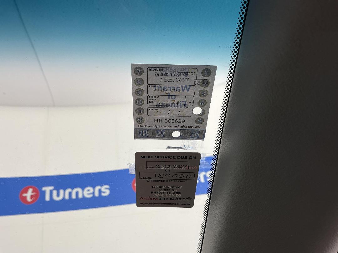 Photo '22' of Mitsubishi Airtrek Photo '22' of Mitsubishi Airtrek