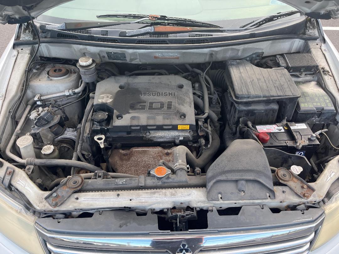 Photo '11' of Mitsubishi Chariot Grandis