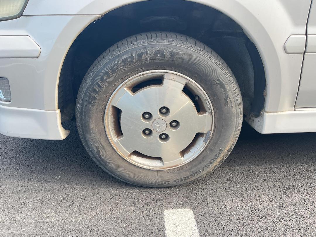 Photo '10' of Mitsubishi Chariot Grandis