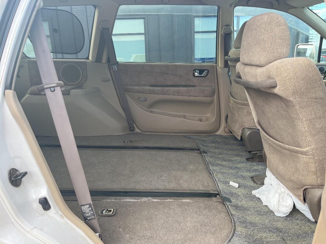 Photo '16' of Mitsubishi Chariot Grandis