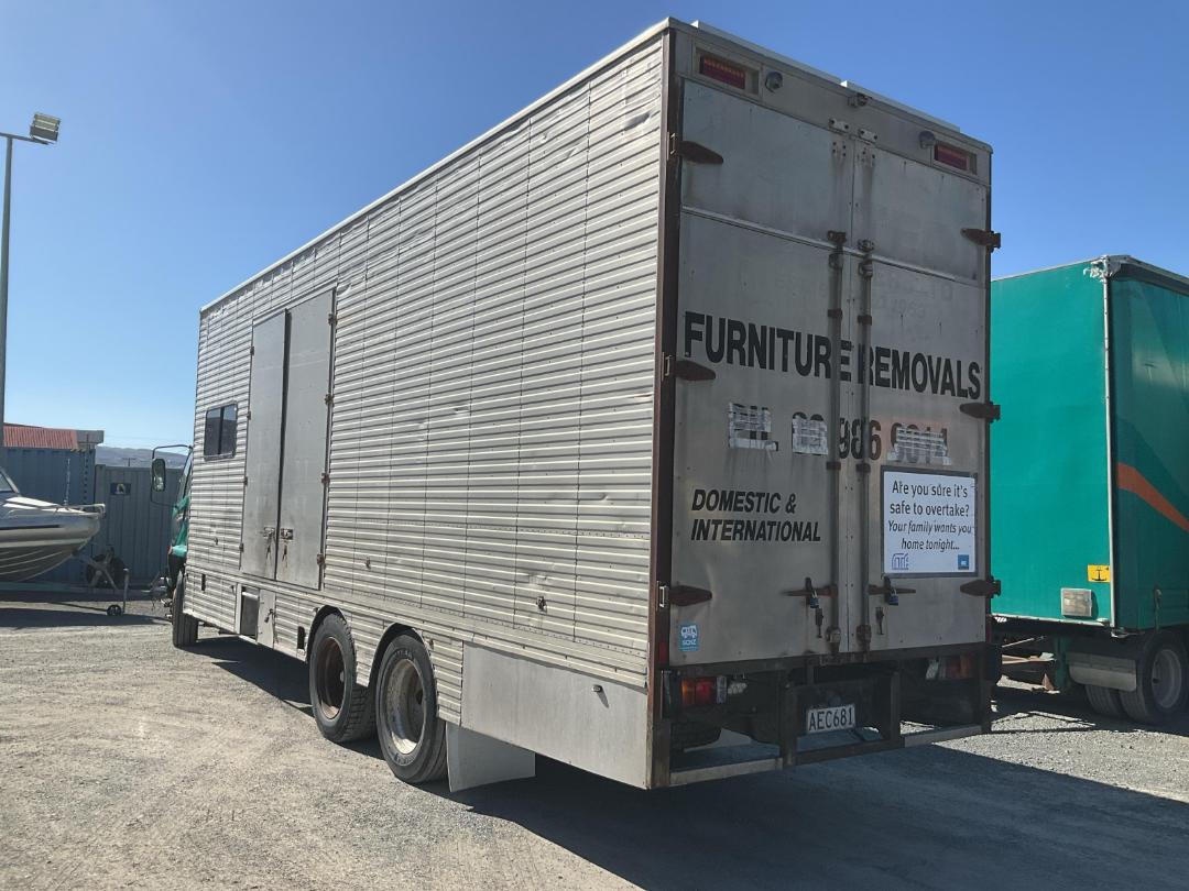 Photo '7' of Mitsubishi Fighter FU255R2 Motorhome Photo '7' of Mitsubishi Fighter FU255R2 Motorhome