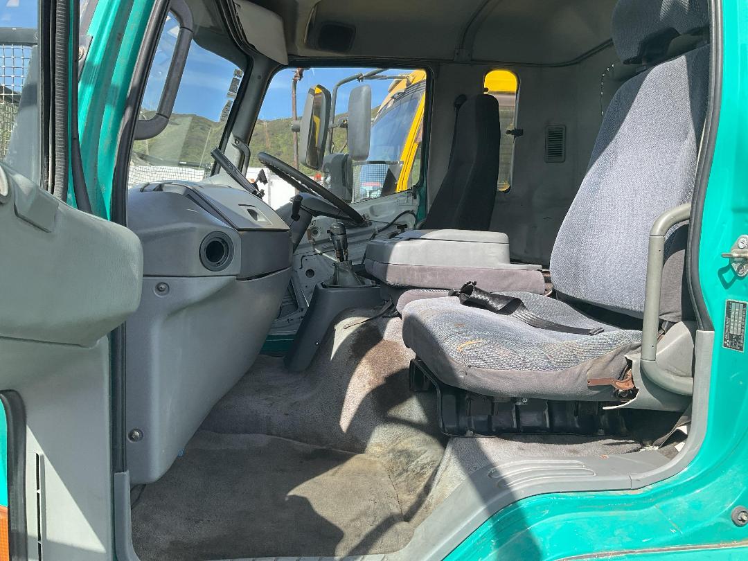 Photo '27' of Mitsubishi Fighter FU255R2 Motorhome Photo '27' of Mitsubishi Fighter FU255R2 Motorhome