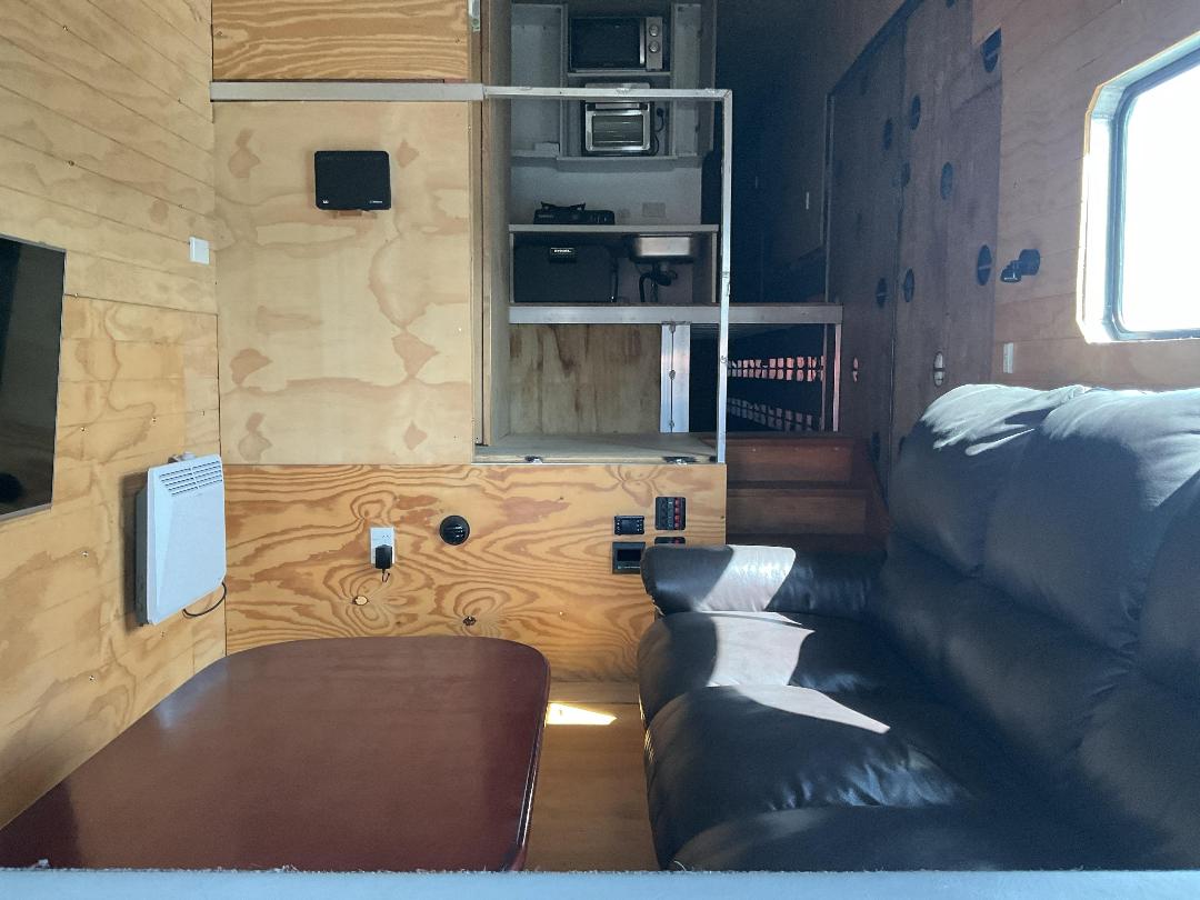 Photo '28' of Mitsubishi Fighter FU255R2 Motorhome Photo '28' of Mitsubishi Fighter FU255R2 Motorhome