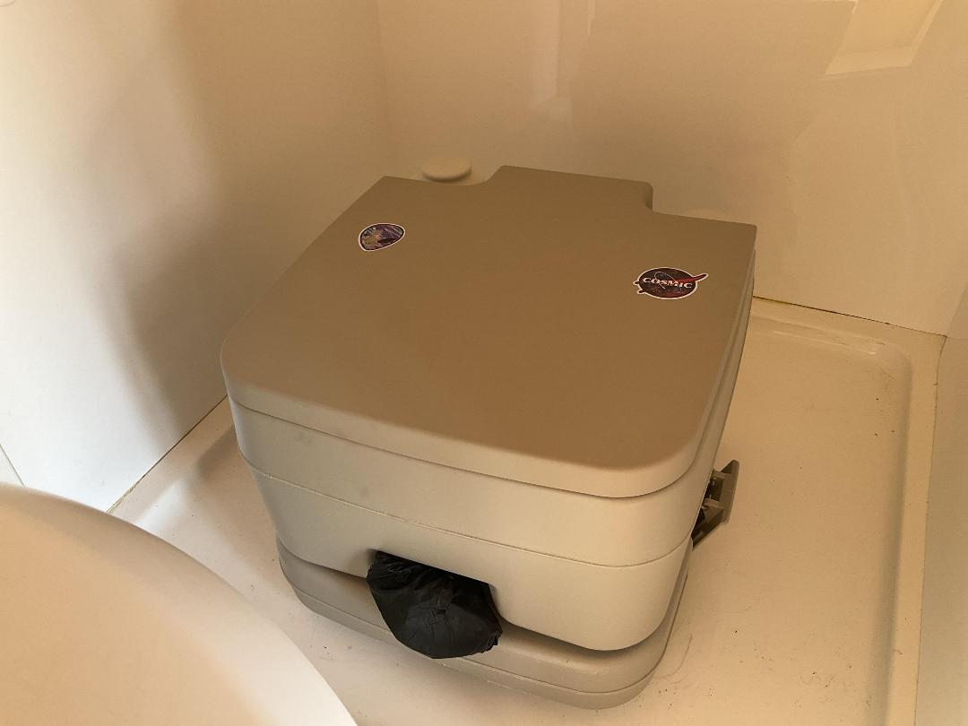 Photo '48' of Mitsubishi Fighter FU255R2 Motorhome Photo '48' of Mitsubishi Fighter FU255R2 Motorhome