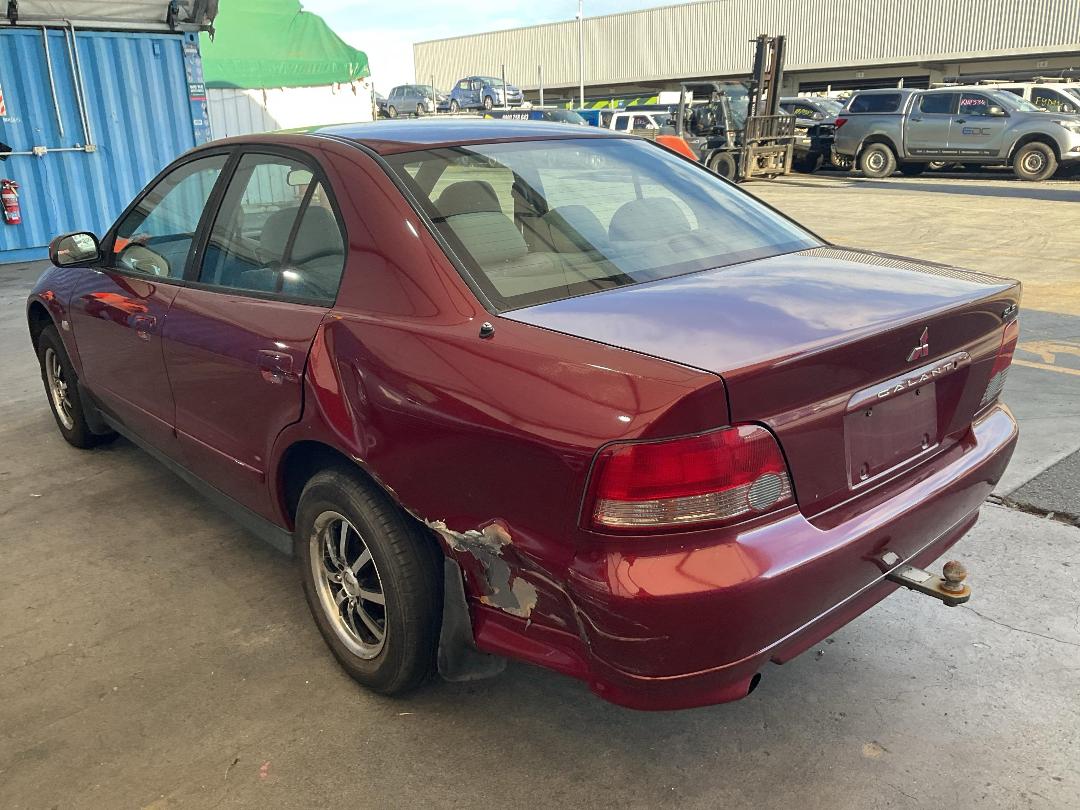 Photo '4' of Mitsubishi Galant GLS