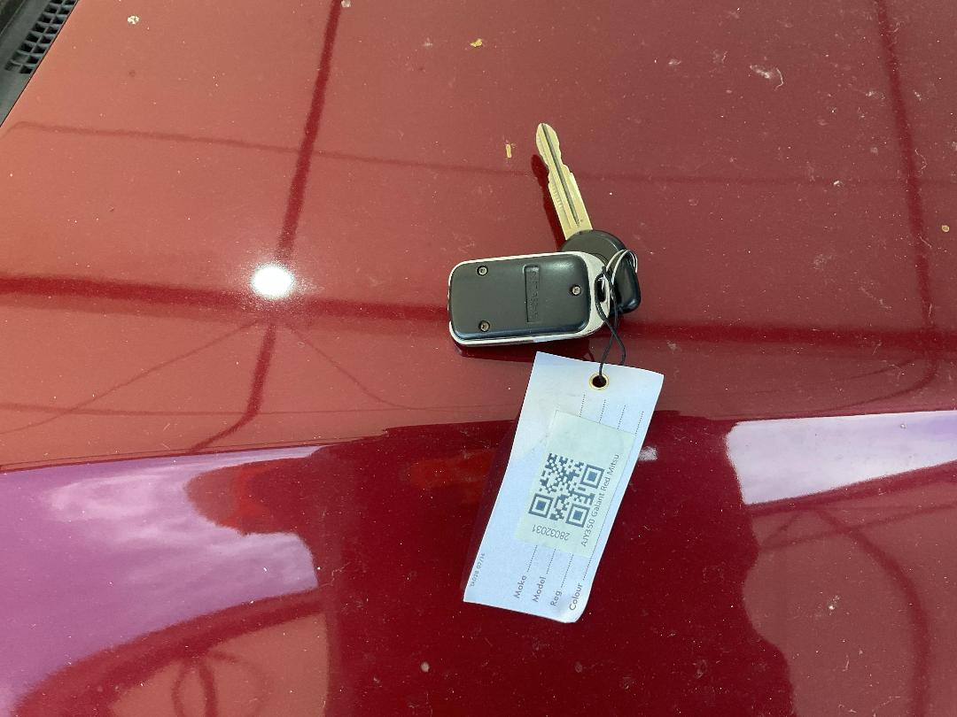 Photo '12' of Mitsubishi Galant GLS