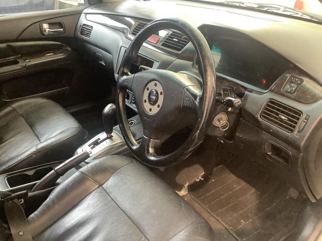 Photo '10' of Mitsubishi Lancer Cedia