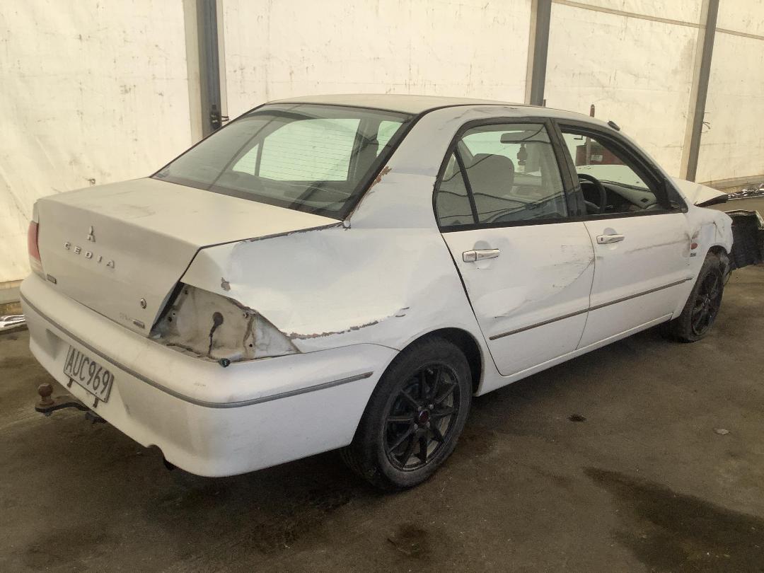 Photo '6' of Mitsubishi Lancer