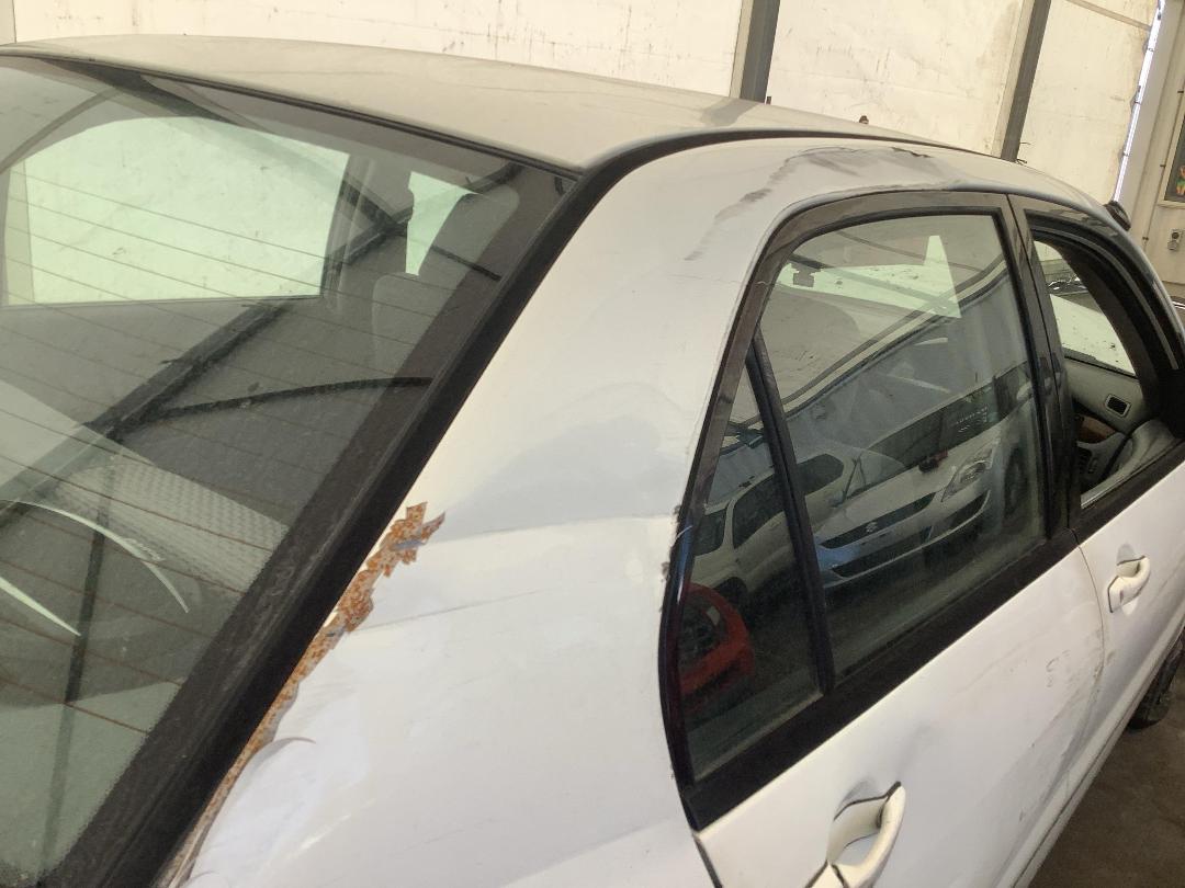 Photo '7' of Mitsubishi Lancer