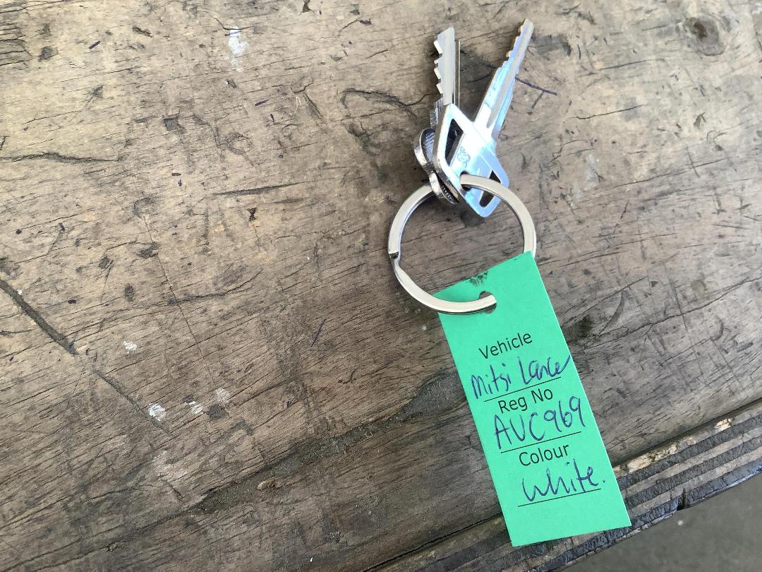 Photo '18' of Mitsubishi Lancer