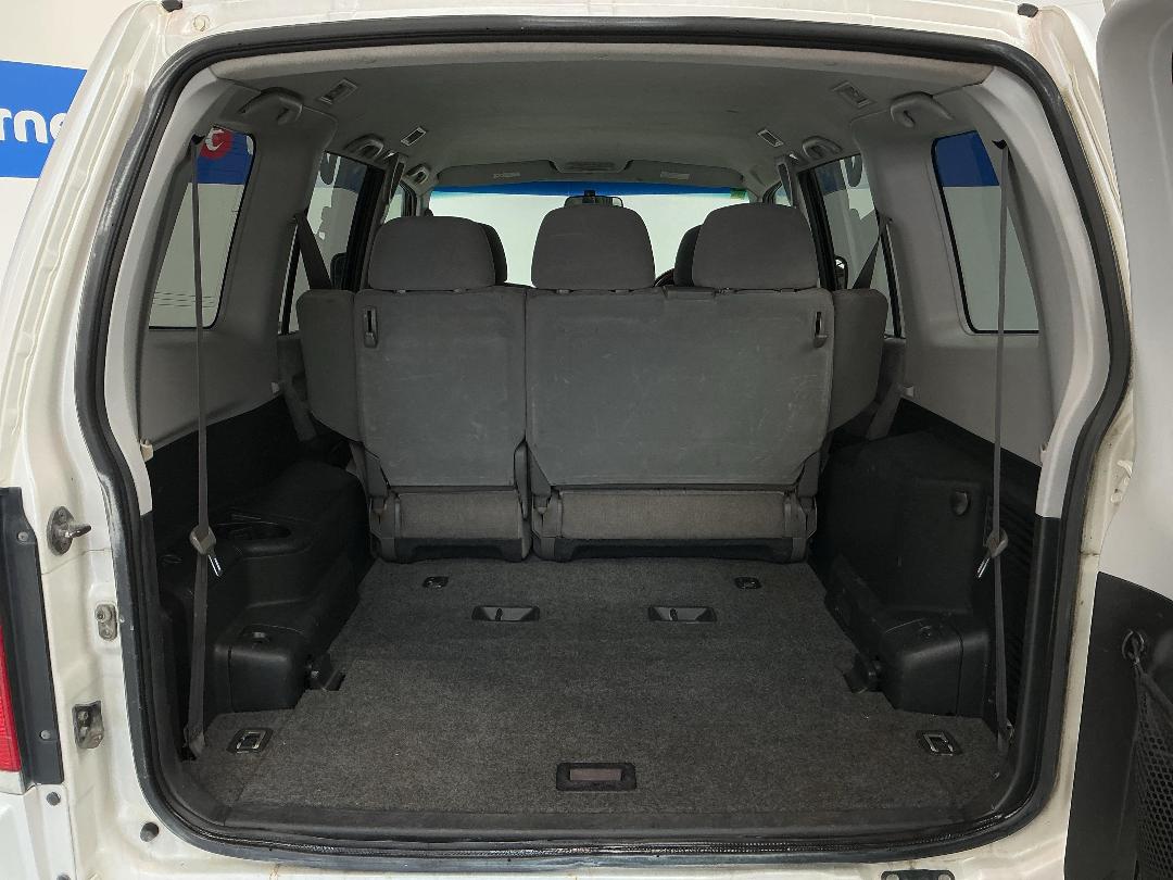 Photo '14' of Mitsubishi Pajero