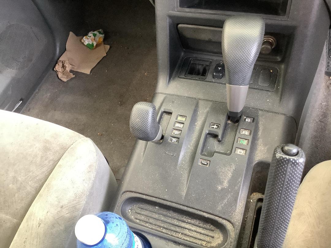 Photo '18' of Mitsubishi Pajero LWB GLS Photo '18' of Mitsubishi Pajero LWB GLS