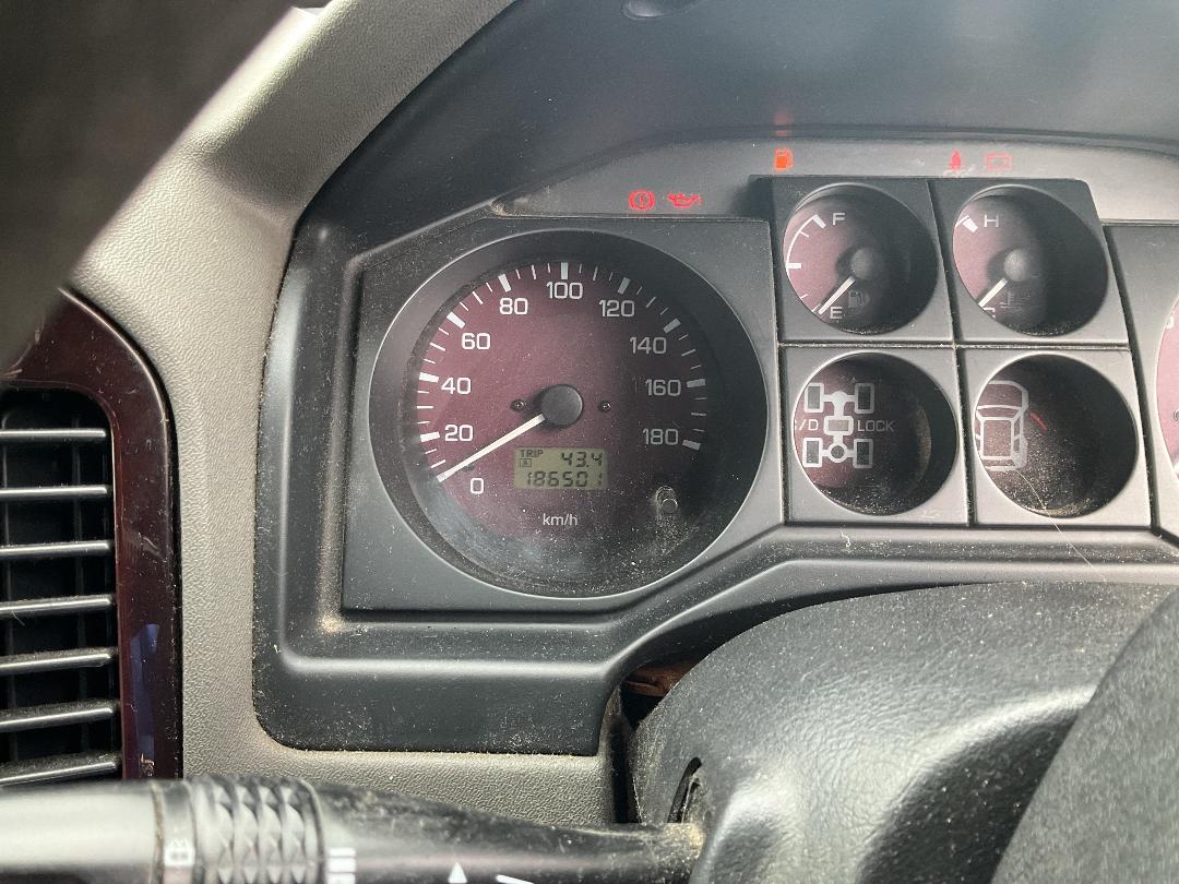 Photo '7' of Mitsubishi Pajero