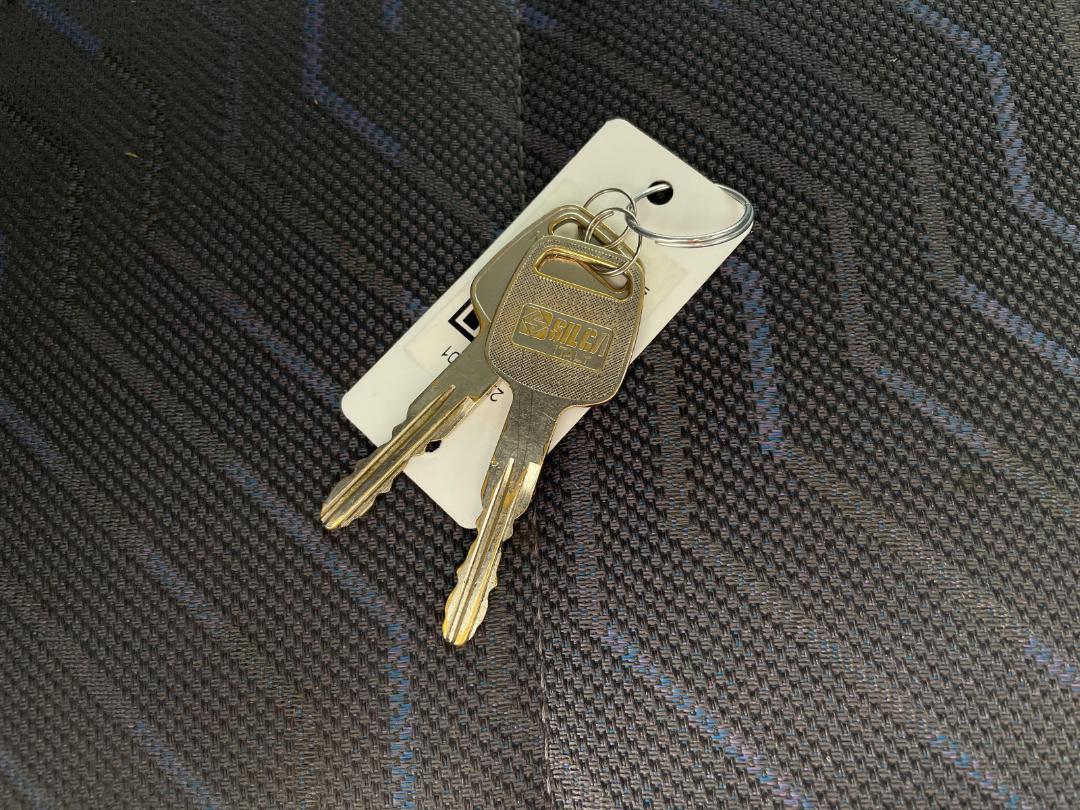 Photo '21' of Nissan Caravan Photo '21' of Nissan Caravan