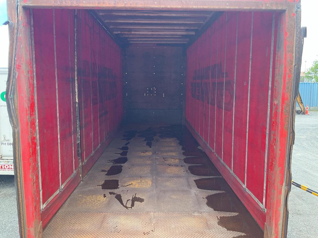 Photo '12' of Nissan Diesel CG 400EE Curtainsider