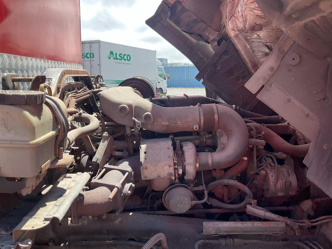 Photo '23' of Nissan Diesel CG 400EE Curtainsider