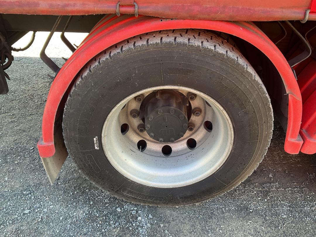 Photo '27' of Nissan Diesel CG 400EE Curtainsider