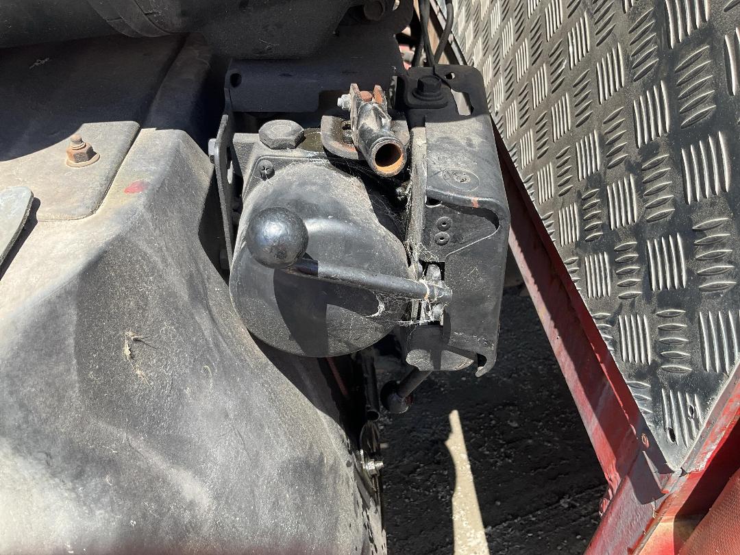 Photo '34' of Nissan Diesel CG 400EE Curtainsider