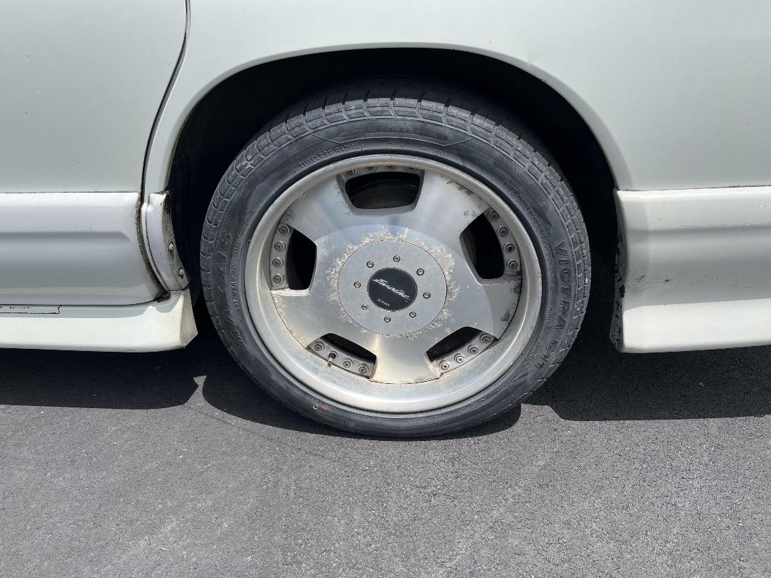 Photo '11' of Nissan Elgrand