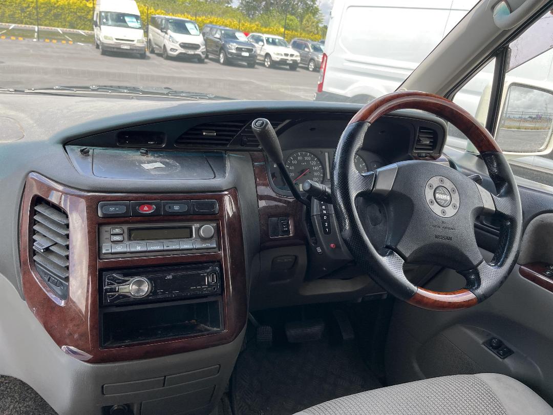 Photo '17' of Nissan Elgrand