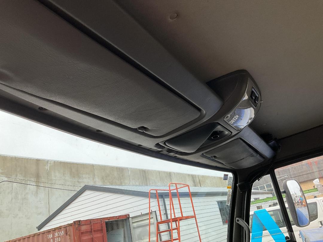 Photo '16' of Nissan MK205 Silver Bullet FLAT DECK Transporter