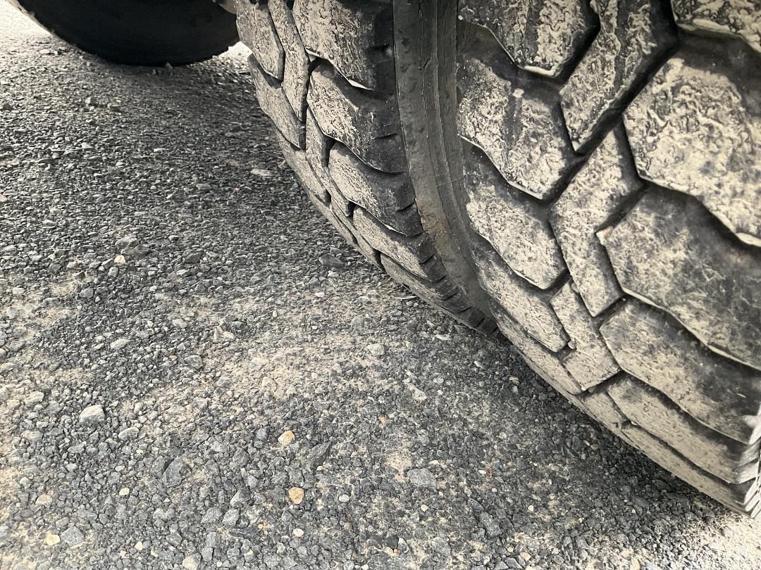 Photo '35' of Nissan MK205 Silver Bullet FLAT DECK Transporter