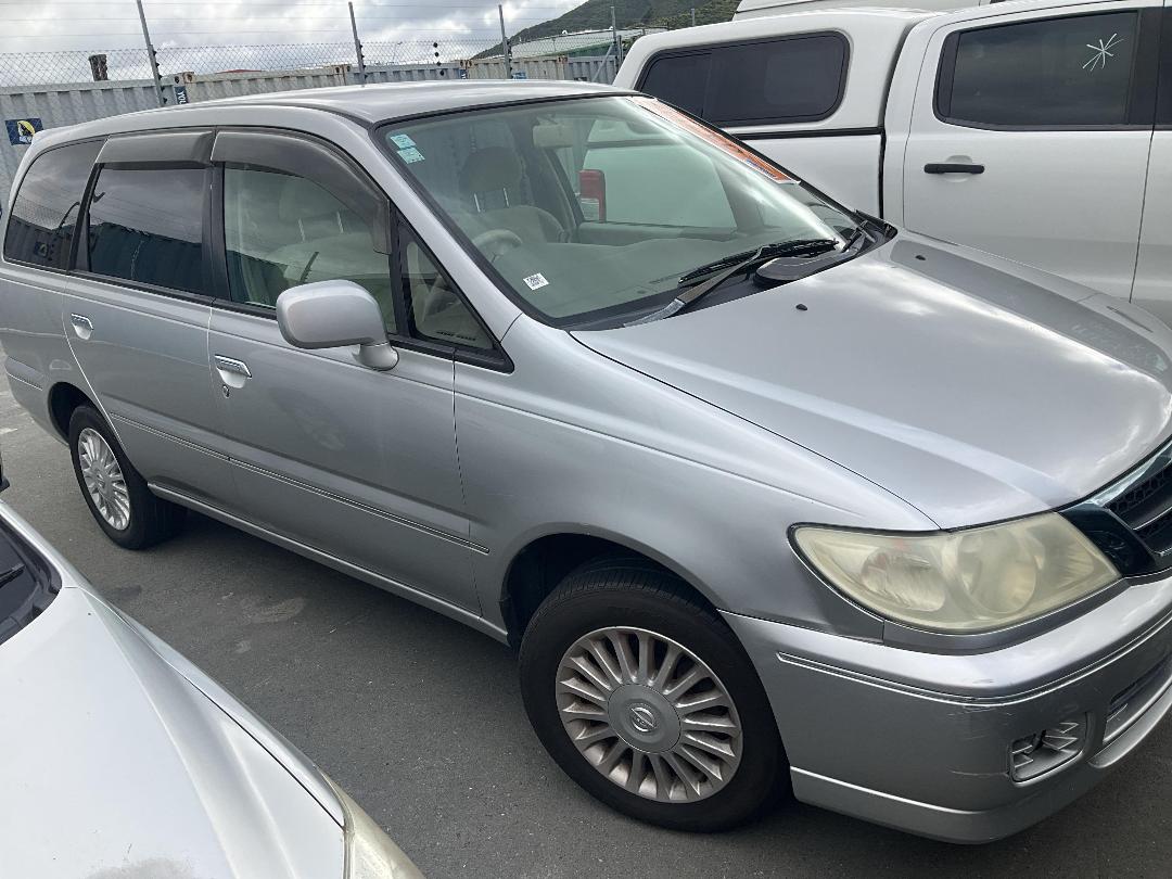 Photo '6' of Nissan Presage