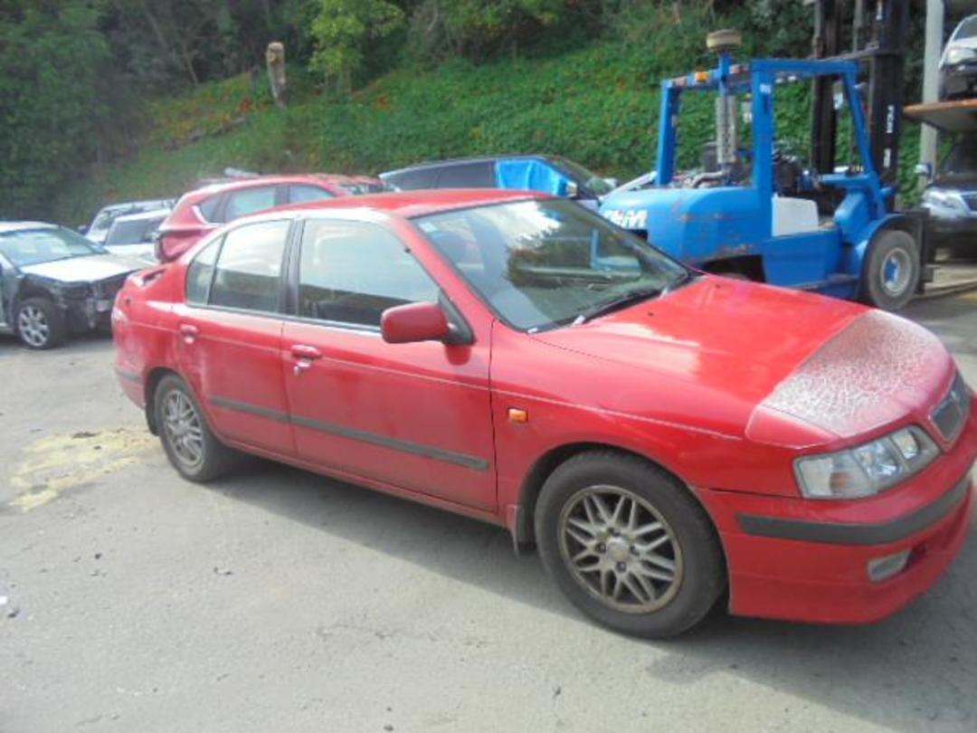 Photo '2' of Nissan Primera GXE Photo '2' of Nissan Primera GXE