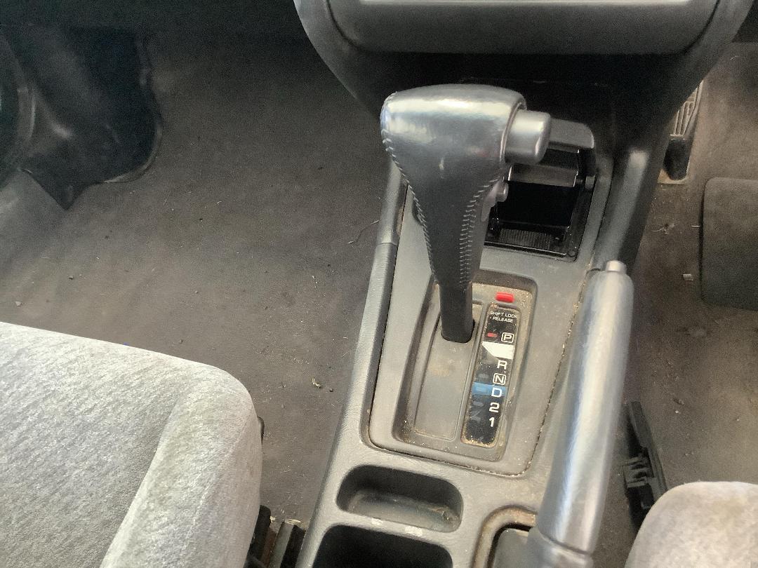 Photo '15' of Nissan Primera GXE