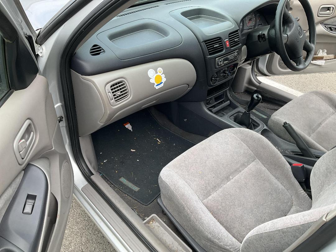 Photo '13' of Nissan Pulsar LX