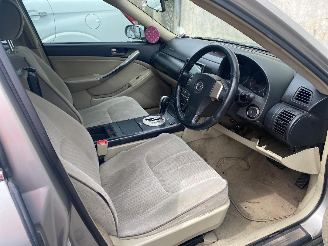 Photo '4' of Nissan Skyline Photo '4' of Nissan Skyline