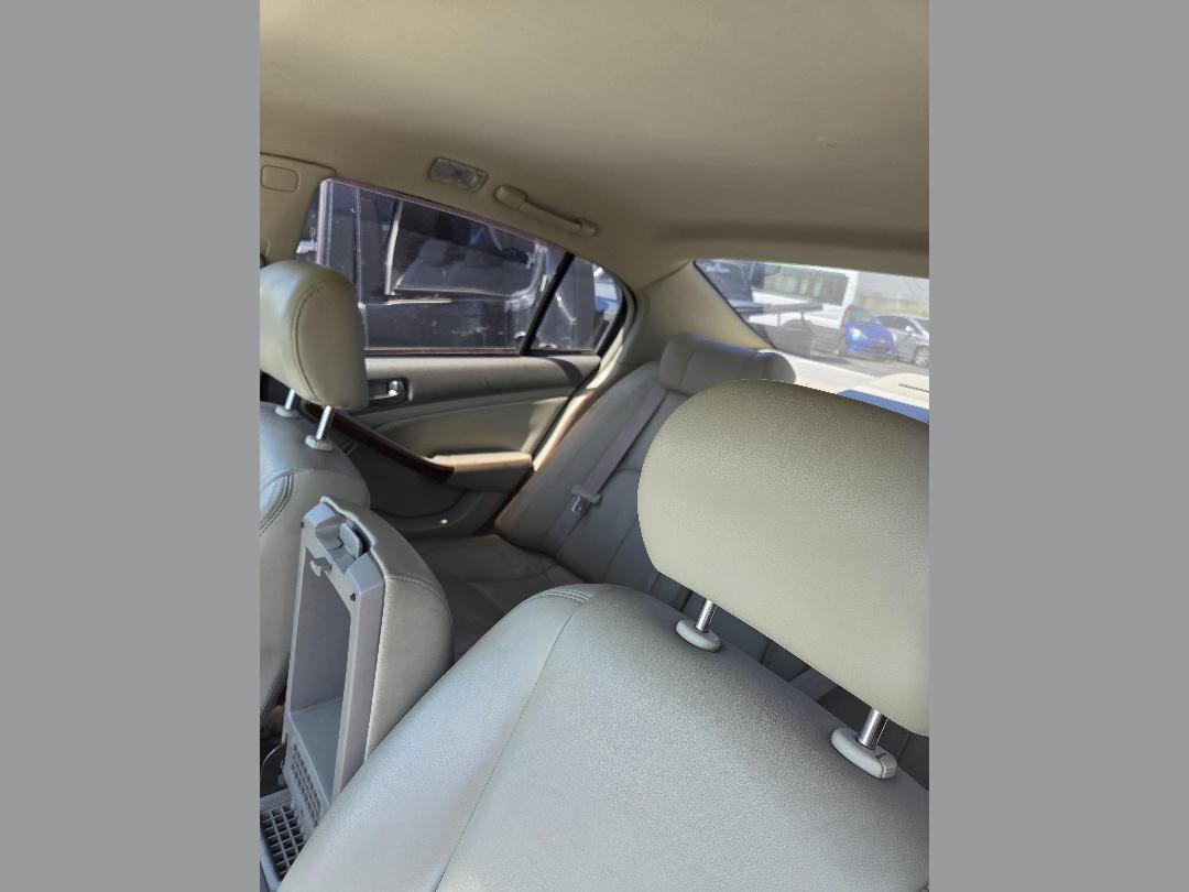 Photo '3' of Nissan Skyline Photo '3' of Nissan Skyline