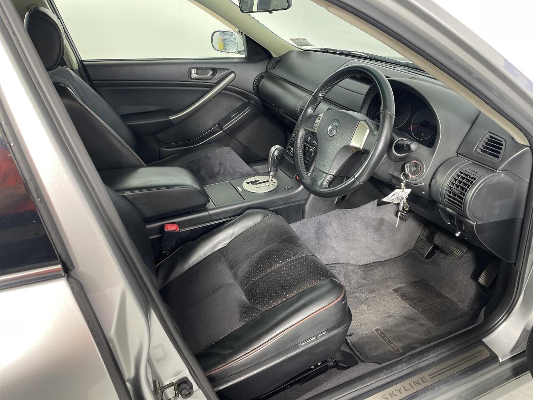 Photo '16' of Nissan Skyline Photo '16' of Nissan Skyline