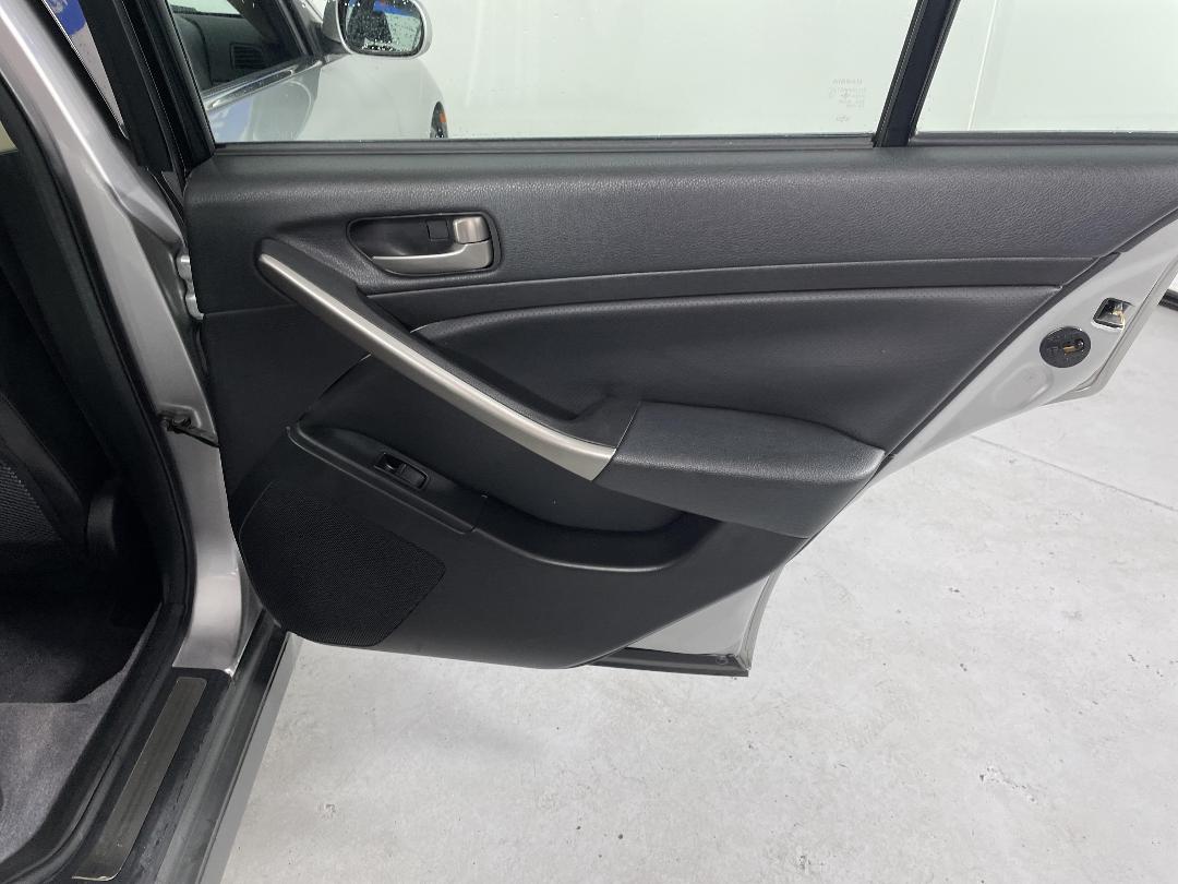 Photo '19' of Nissan Skyline Photo '19' of Nissan Skyline