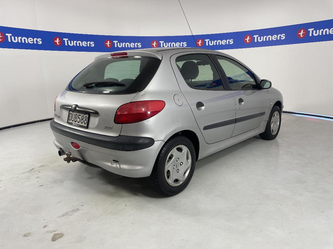 Photo '7' of Peugeot 206